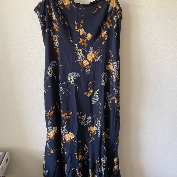 NWT Reformation Lilibet Floral Dress Size 12 NEW - Picture 9 of 9